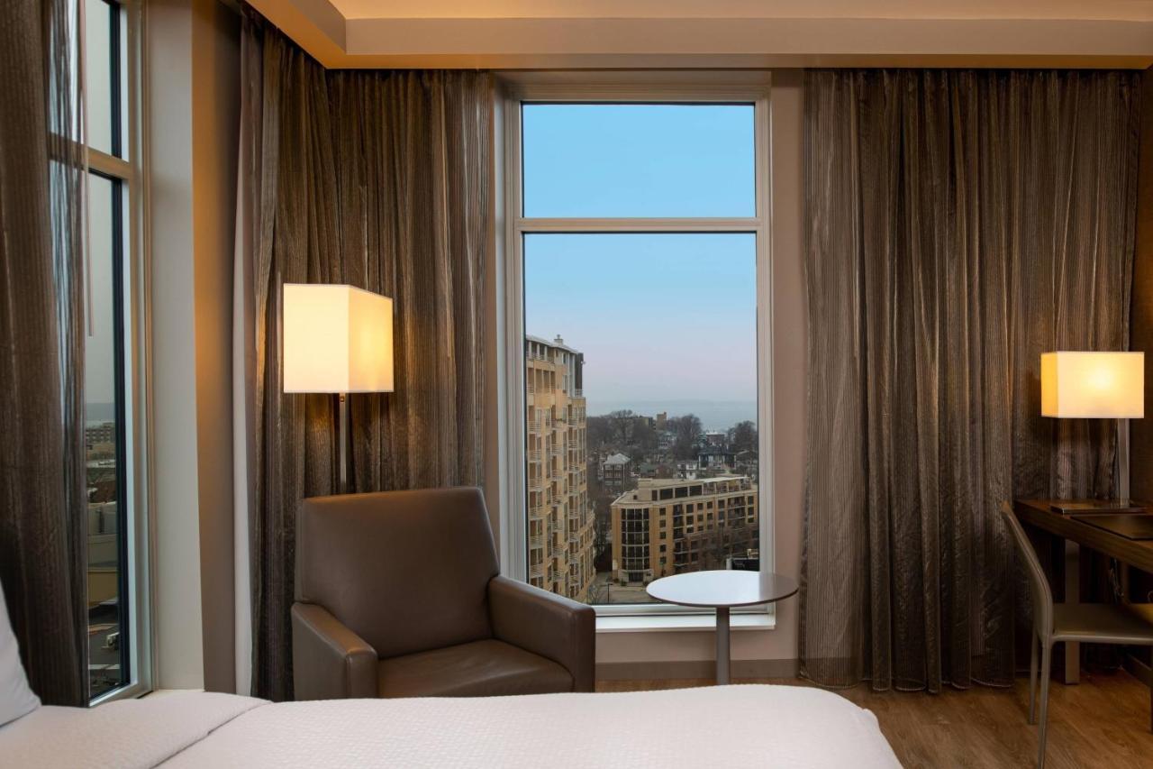 Ac Hotel By Marriott Madison Downtown Dış mekan fotoğraf